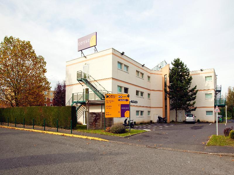 赛利斯林酒店 诺耶勒斯戈达 外观 照片